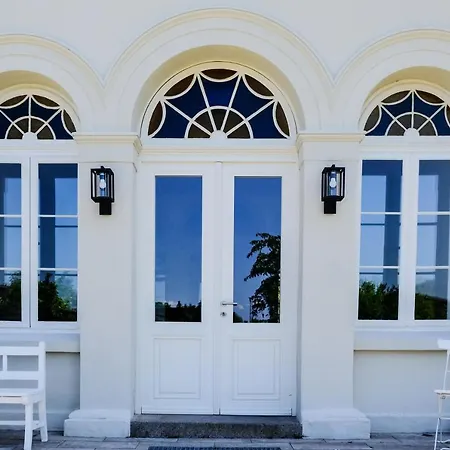 Daire Gutshaus Kvh Brook